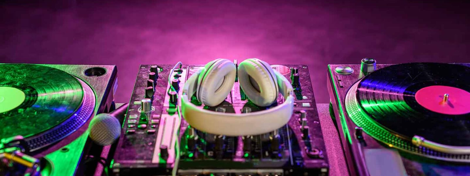 MAINDJ1.jpg